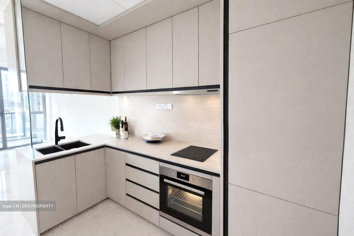 Hill House (D9), Apartment #532920891